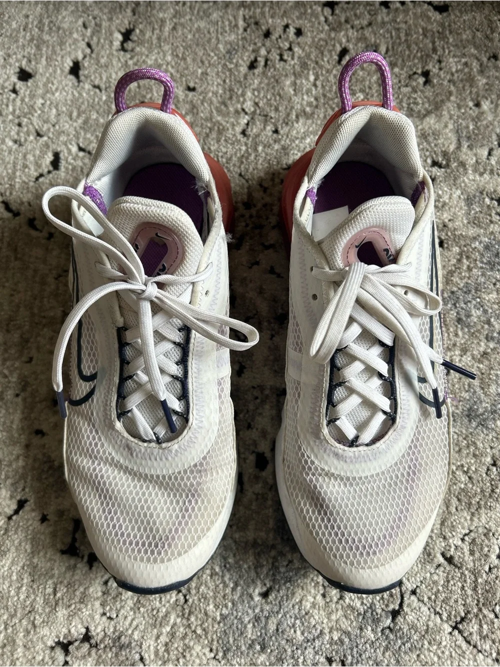 Nike Air Max 2090 Size 6Y